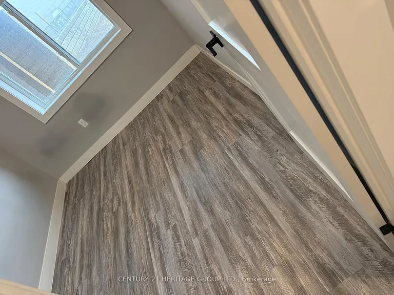 3557 Colonel Talbot Rd #3 — Photo 5