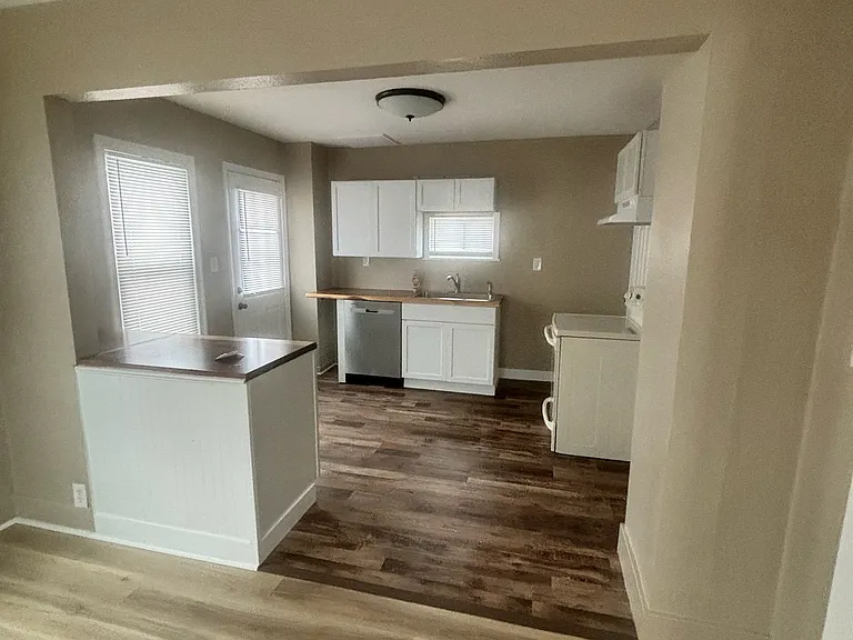 352 Springfield Ave — Photo 3