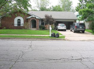 6902 E 50th Pl, Tulsa, OK 74145