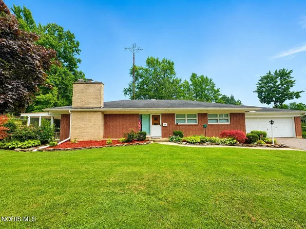 318 Morris Dr, Montpelier, OH 43543