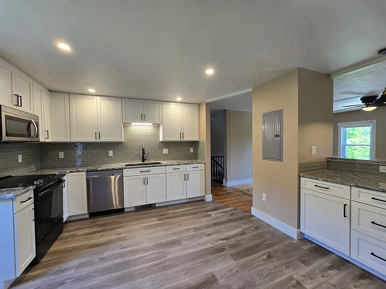 188 Greenville Rd #2 — Photo 7