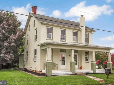 879 Greenbriar Rd, York, PA, 17404