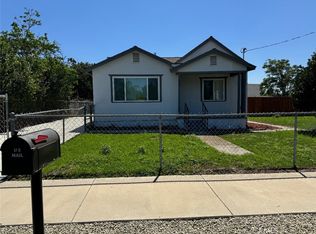 660 S 8th St, Colton, CA 92324