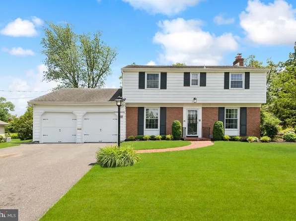 250 Winding Ln, Cinnaminson, NJ 08077