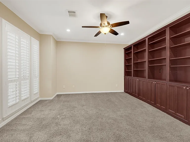 3906 Point Cuero Ct — Photo 16