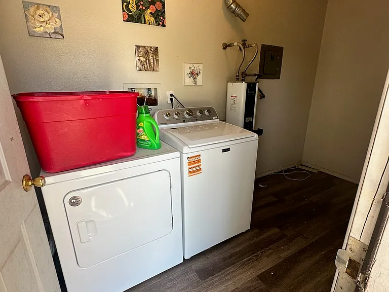 300 Whispering Sands Ct SE #A — Photo 15