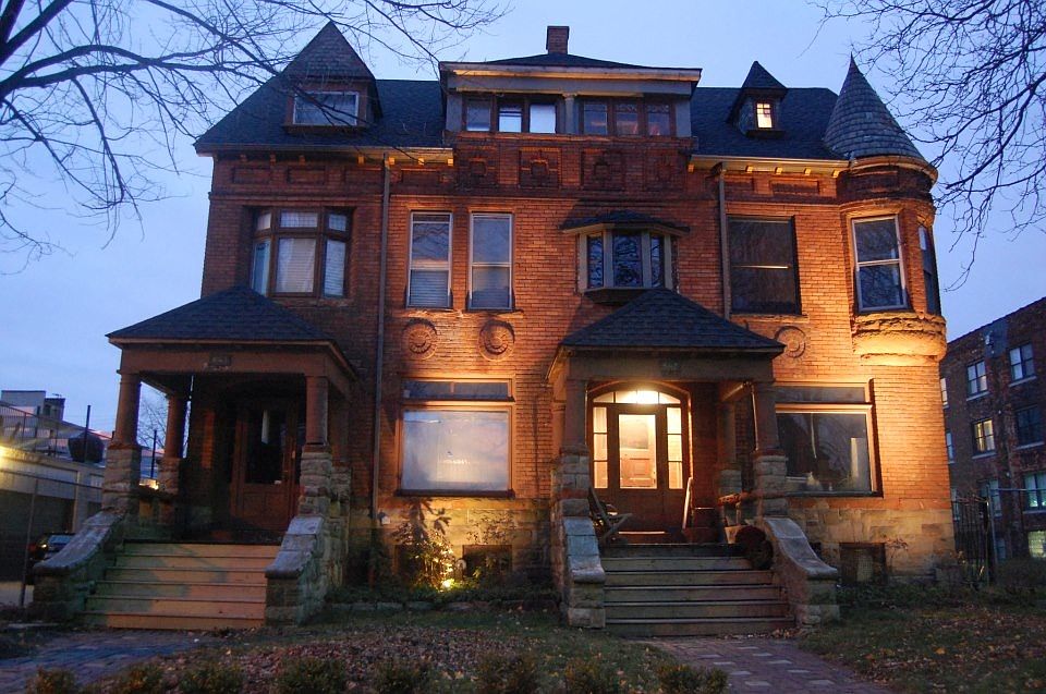 Night exterior (left unit)