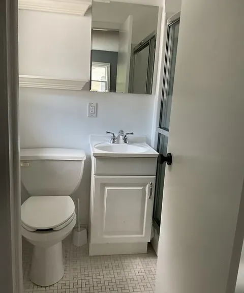 442 Surrey Ln #A — Photo 23