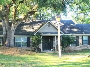7640 Evergreen Cir, Mobile, AL 36695