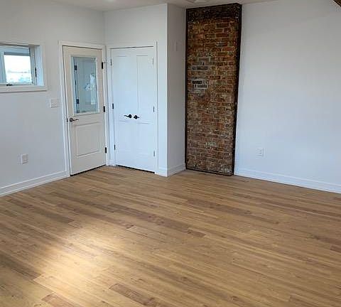 Apt. 3 - Open concept living room/ kitchen