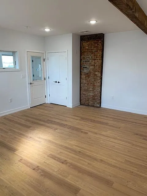 Apt. 3 - Open concept living room/ kitchen