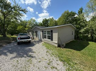 2508 Amos Ridge Rd, Frenchburg, KY 40322