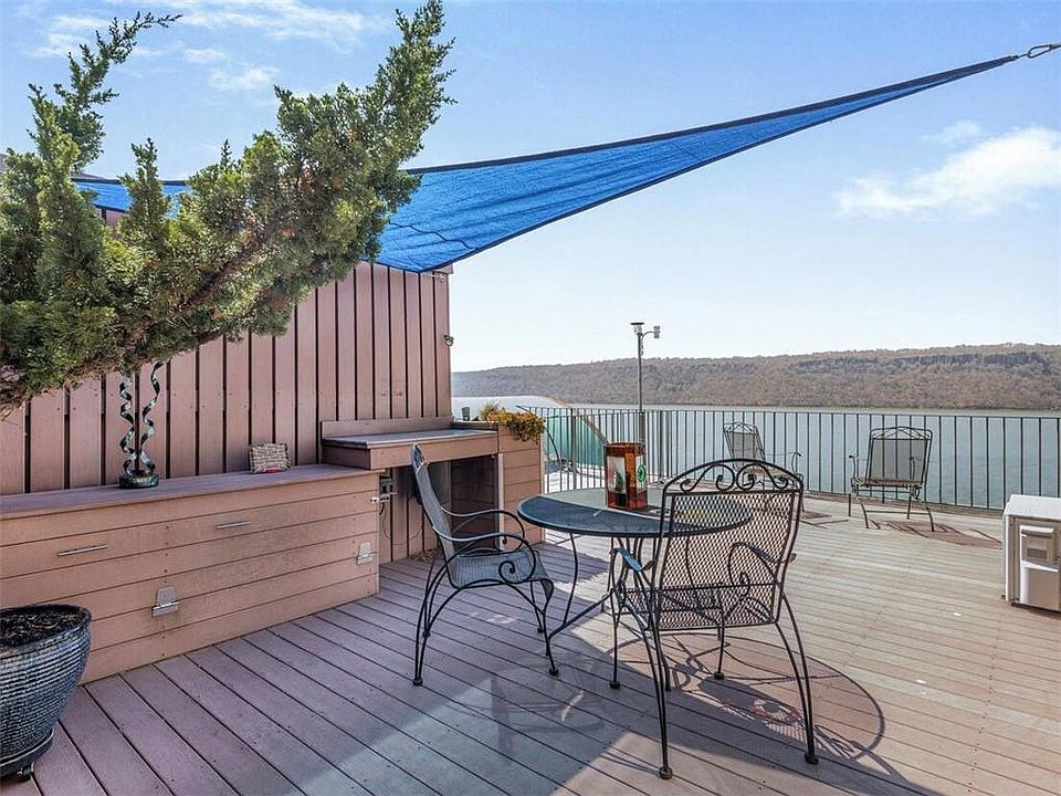 1st image of 23 Water Grant Street #11H