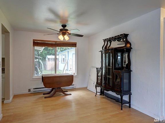 Dining area - freshly painted interior