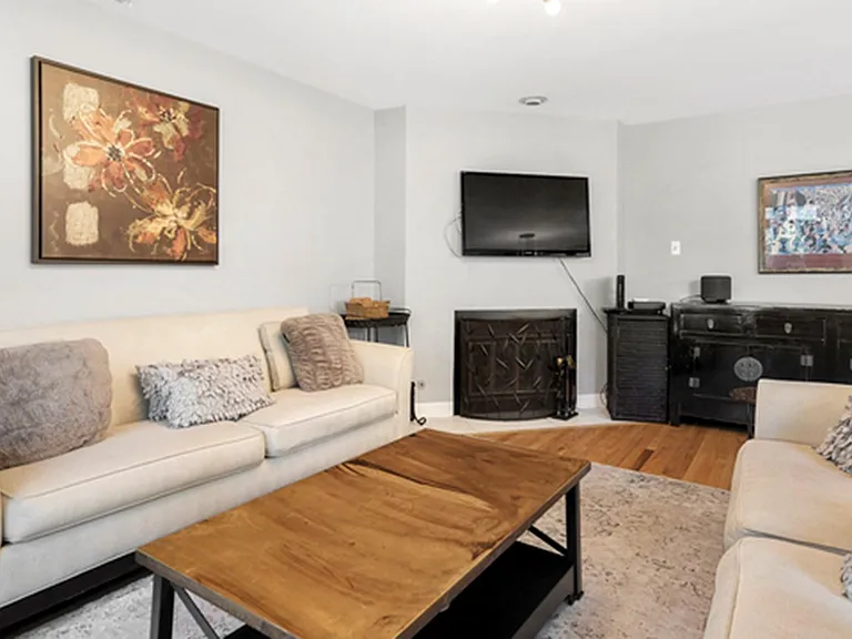 1610 N Larrabee St — Photo 35