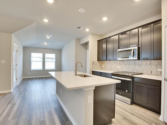 5th image of 2852 Moyer Ln