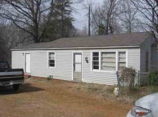 1703 Fisc Ln, Lancaster, SC 29720