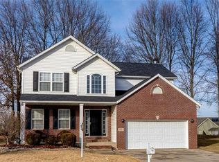 109 Sugar Oak Ct, Edwardsville, IL 62025