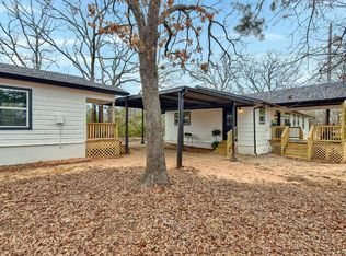 1073 Desvoignes Rd, Denison, TX 75021