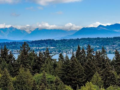 1259 23rd Avenue E, Seattle, WA, 98112