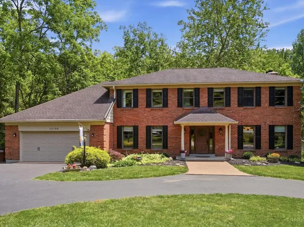 10750 Bentley Pass Ln, Loveland, OH 45140