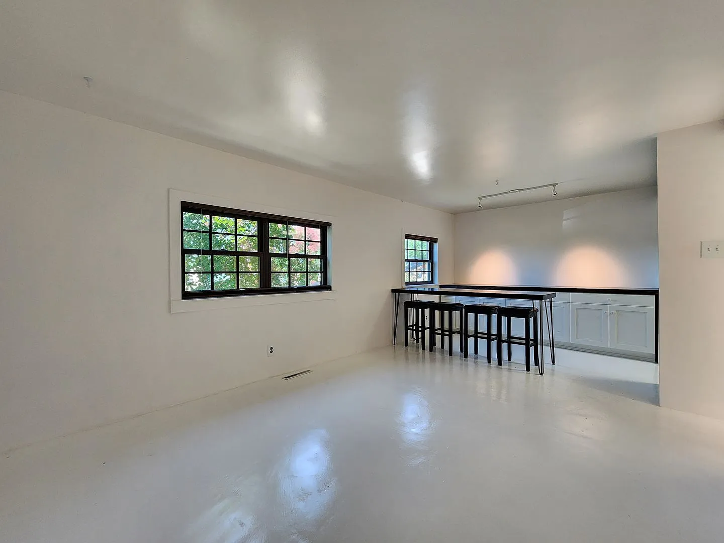 335 Otero St #1 — Photo 4