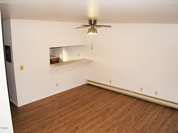 3rd image of 1701 2nd Ave #C10