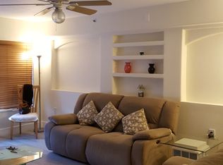 131 Riviera Cir, Weston, FL 33326