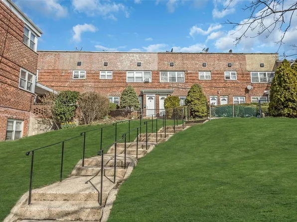 214-25 Hillside #A, Queens Village, NY 11427