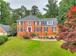 2613 Bridgewood Ln, Snellville, GA 30078