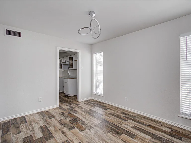 5507 Braesvalley Dr — Photo 8