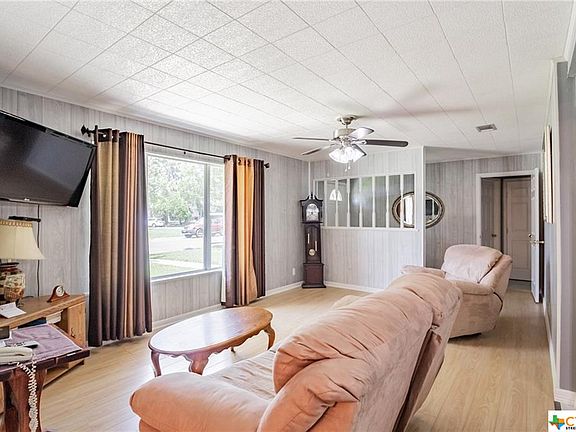 4th image of 1705 E Mimosa Ave
