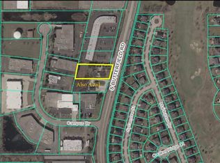 900 S Butterfield Rd, Mundelein, IL 60060