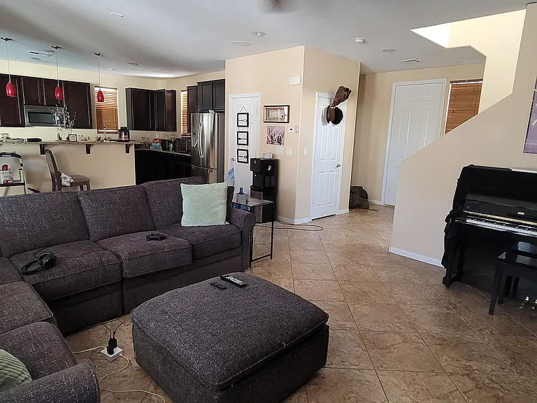 3213 Sisley Garden Ave — Photo 7
