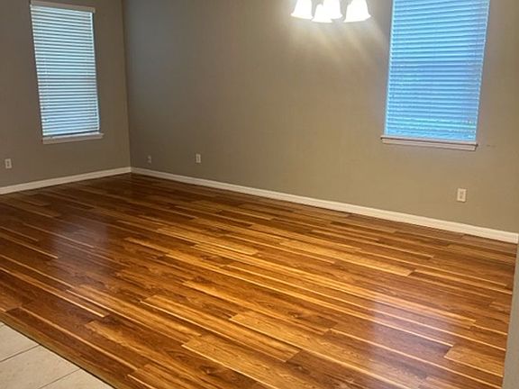 2nd image of 702 Gordonia Ct