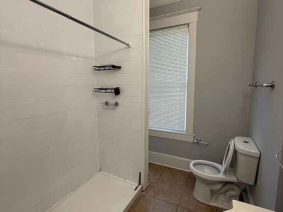 5th image of 1519-1521 Jefferson St