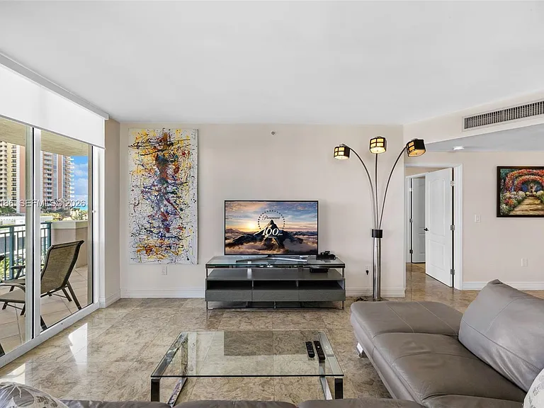 17555 Atlantic Blvd #708 — Photo 6