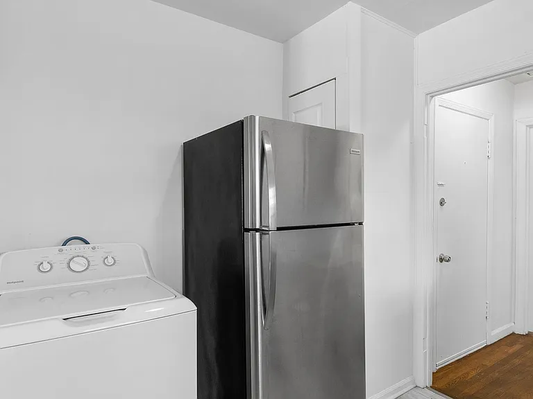 1741 15th Ave S #A — Photo 8