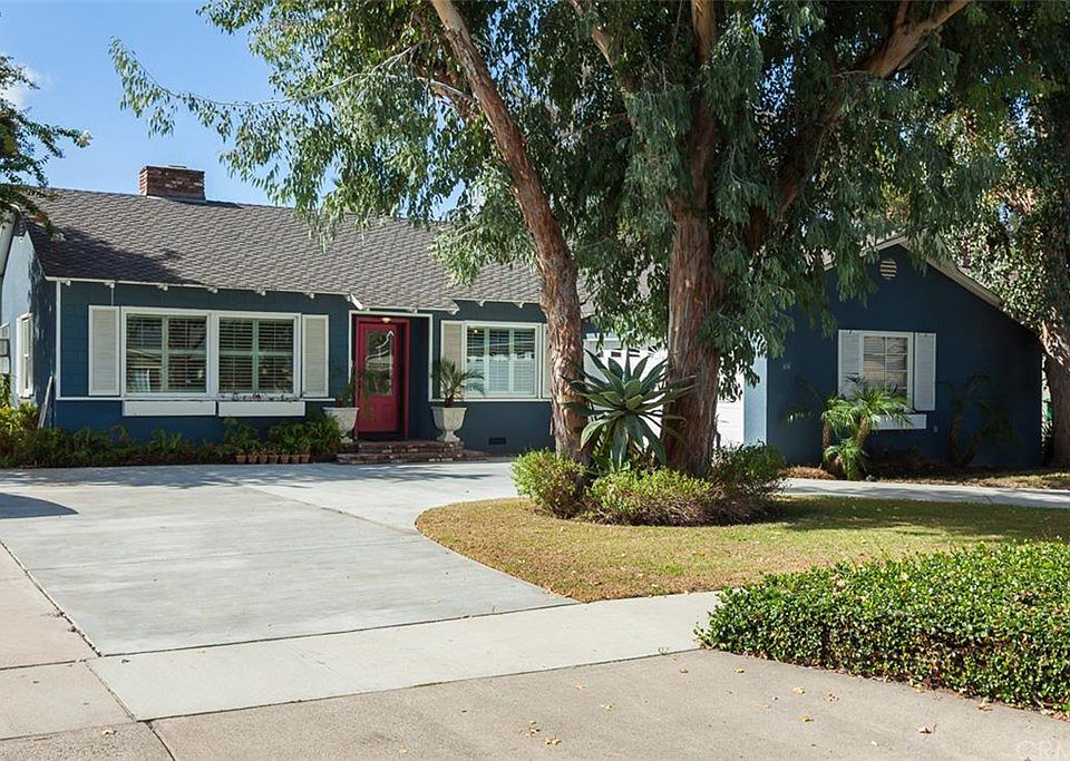 1st image of 614 W Park Ln