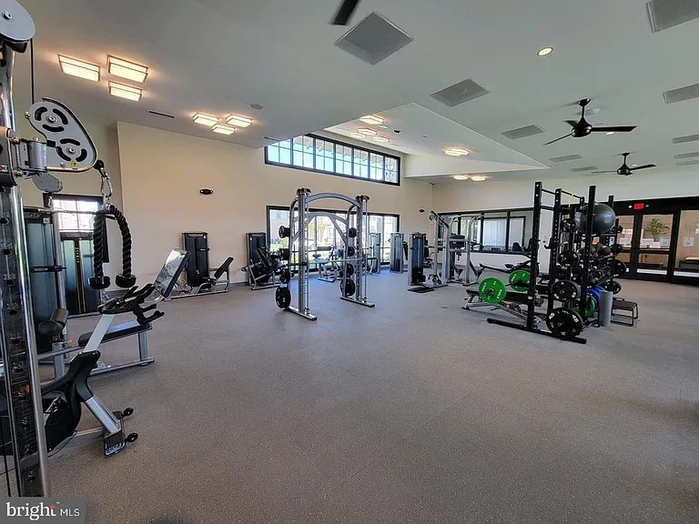 9520 Hyde Pl — Photo 30