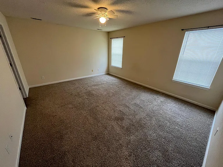 3168 Shadow Bend Dr — Photo 10