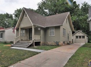 1220 SW Webster Ave, Topeka, KS 66604