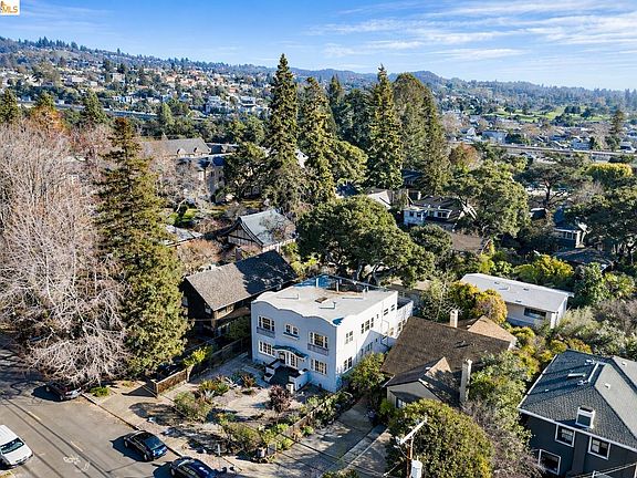 3rd image of 6100 Chabot Rd