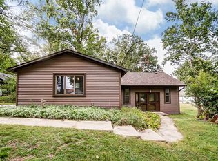 9876 N Eagle Island Rd, Rome City, IN 46784