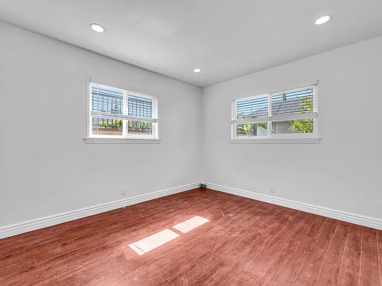 8801 Mays Ave — Photo 14