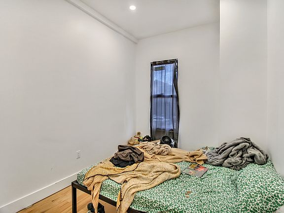 4th image of 2127 Atlantic Ave #3