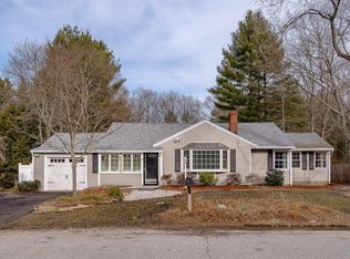 6 Evans Ave, Bedford, MA 01730