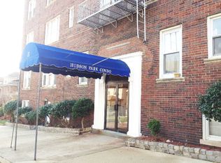 31 75th St #8, North Bergen, NJ 07047