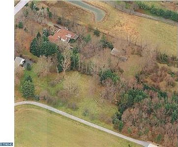 2nd image of 730 Garwood Rd