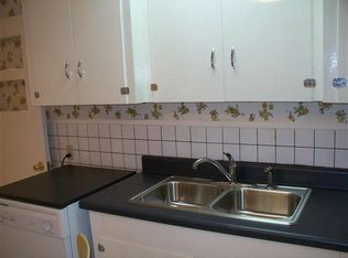 119 Hutchinson St, Enterprise, AL 36330